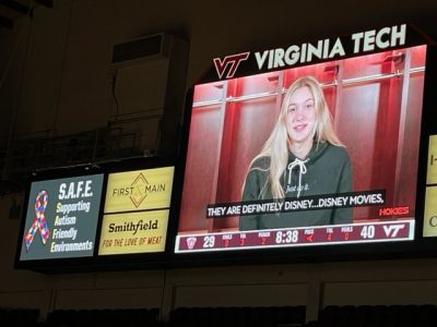 #33 Liz Kitley talkbing about her sister Raven.